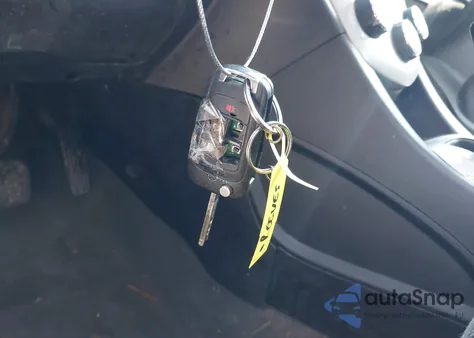 2018 Chevrolet Sonic Lt Auto z USA, uszkodzony, nr VIN 1G1JD5SH0J4110090